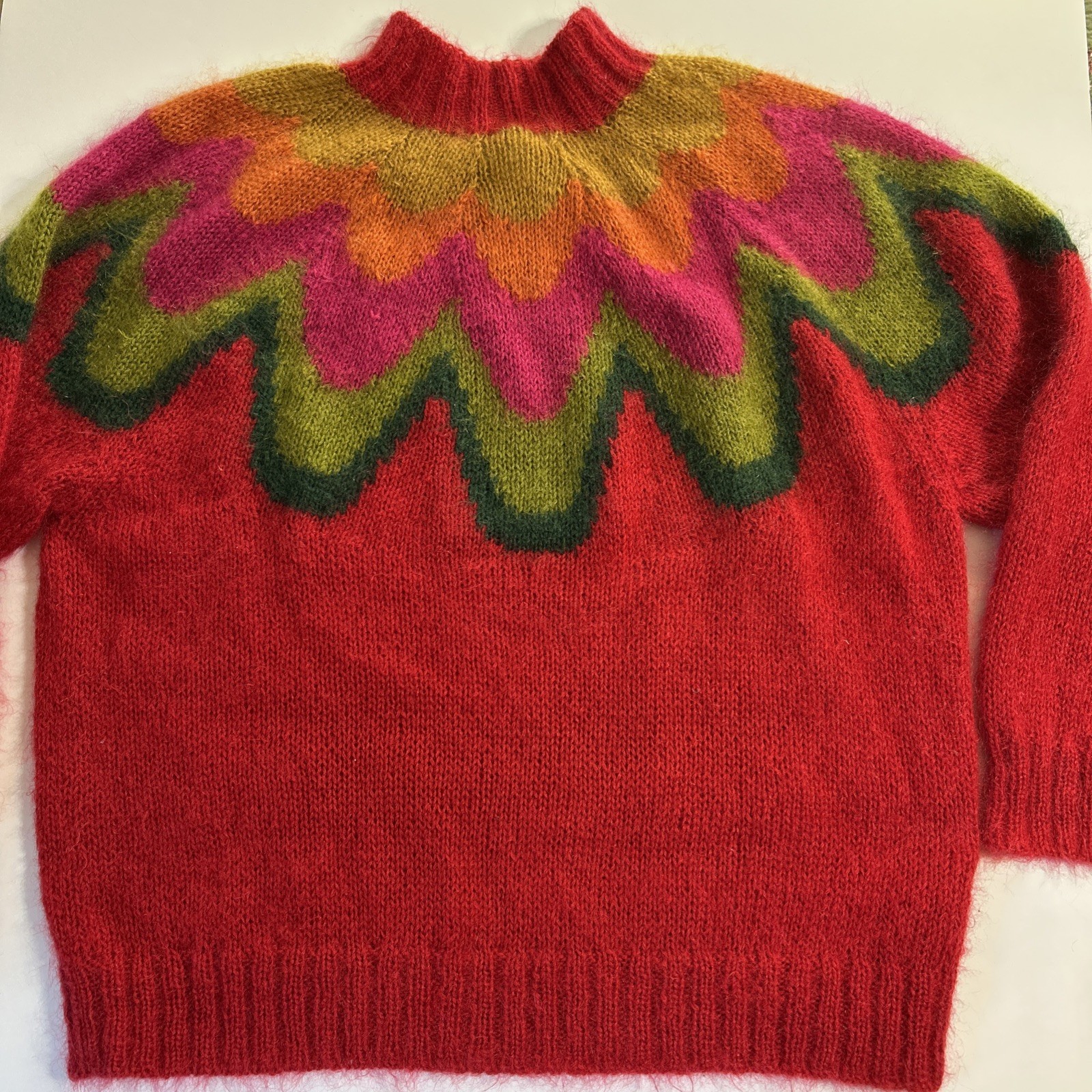 1980’S SWEATER MAURICE SASSON KIKIT RED MOHAIR MOCK TURTLENECK MEDIUM ZIG ZAG