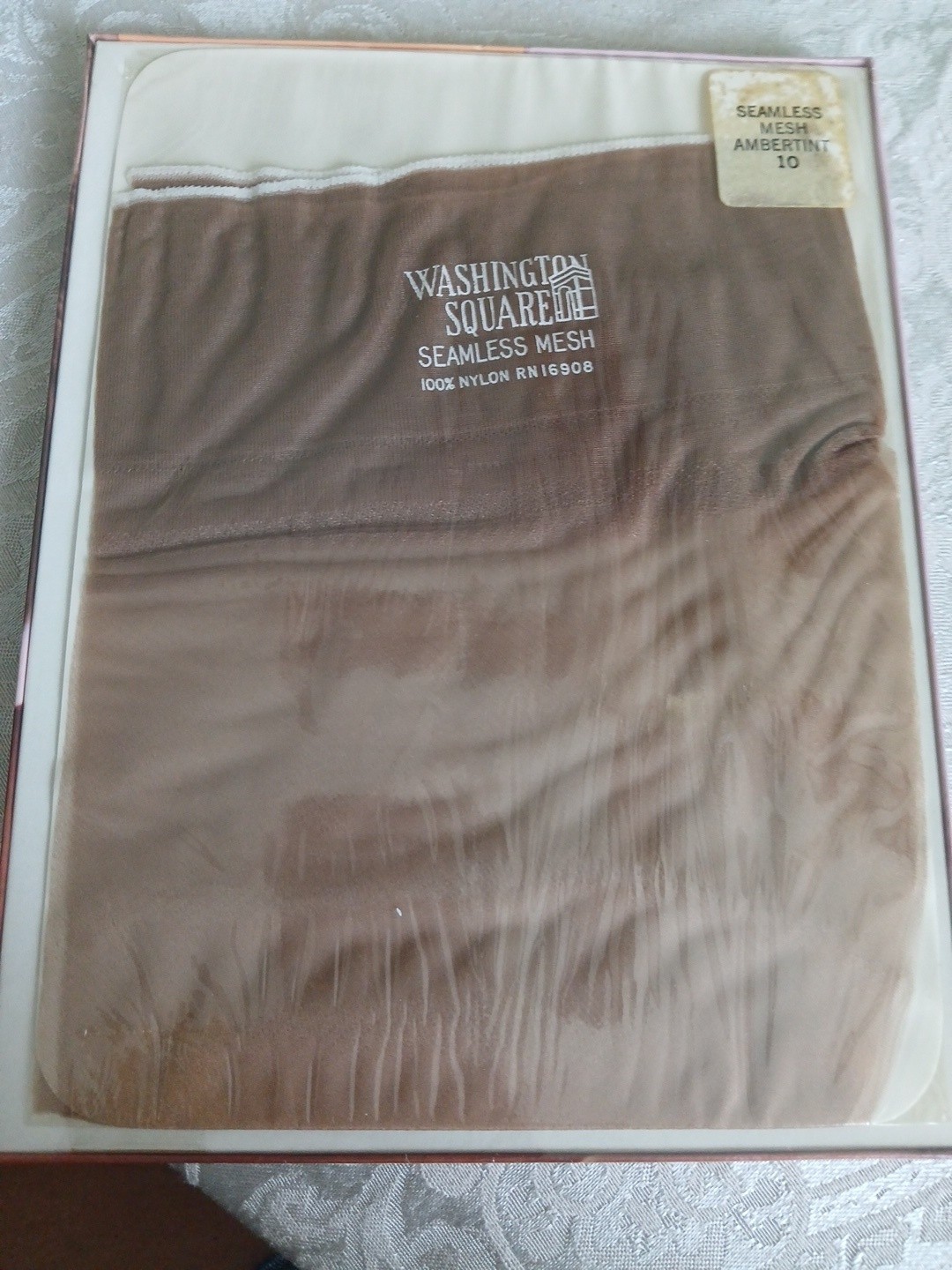 Washington Square 3 Pair Box Seamless Mesh Nylon Stockings Vintage Never Opened