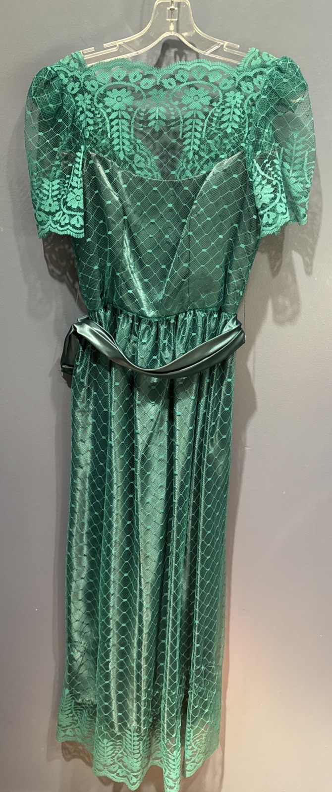 Jr 9/10 Mermaid Green Satin Lace Dress, Vintage USA Large Bow 1950’s Runs Small