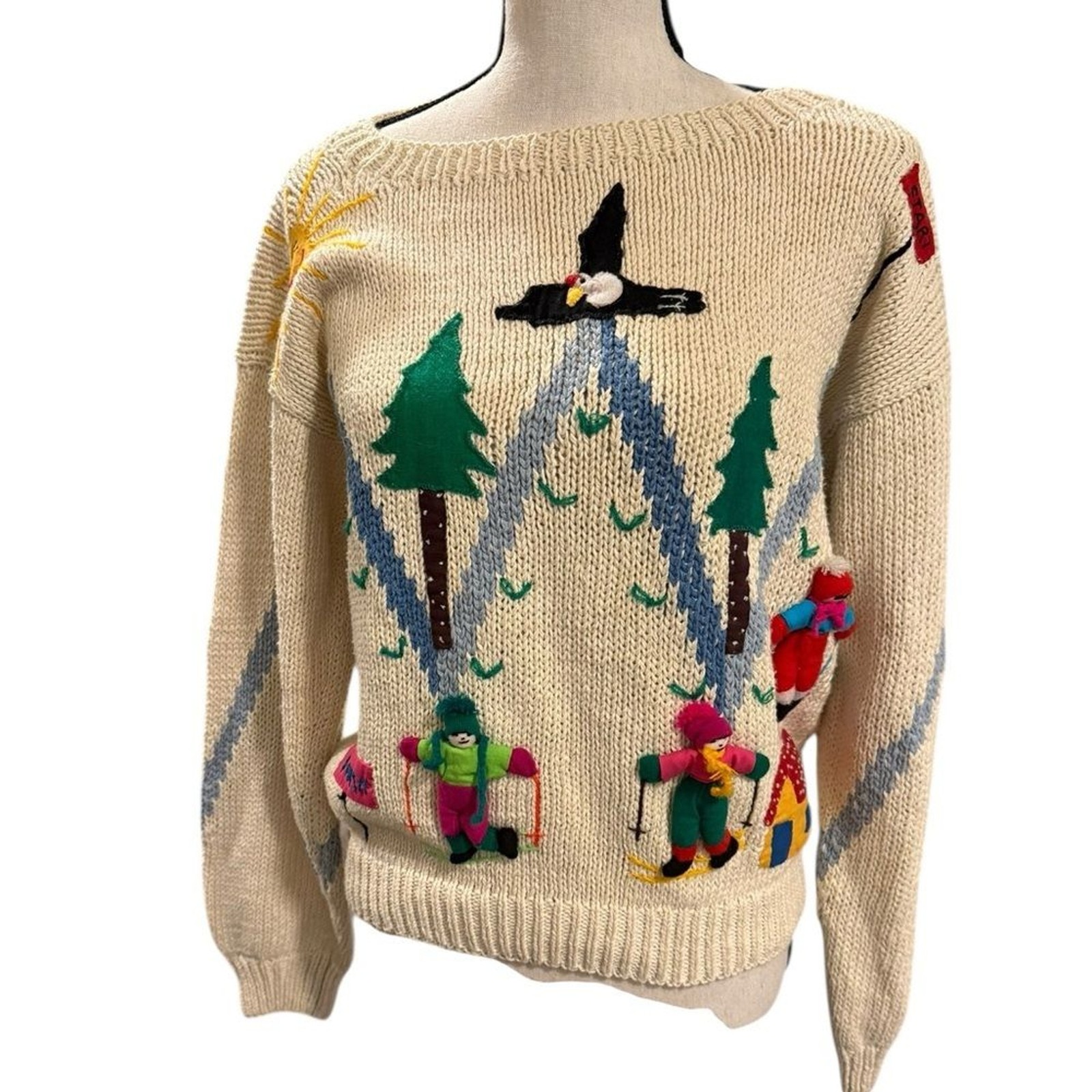 Vintage Peruvian 3D hand knit Cream Sweater ski mountain winter felt grannycore