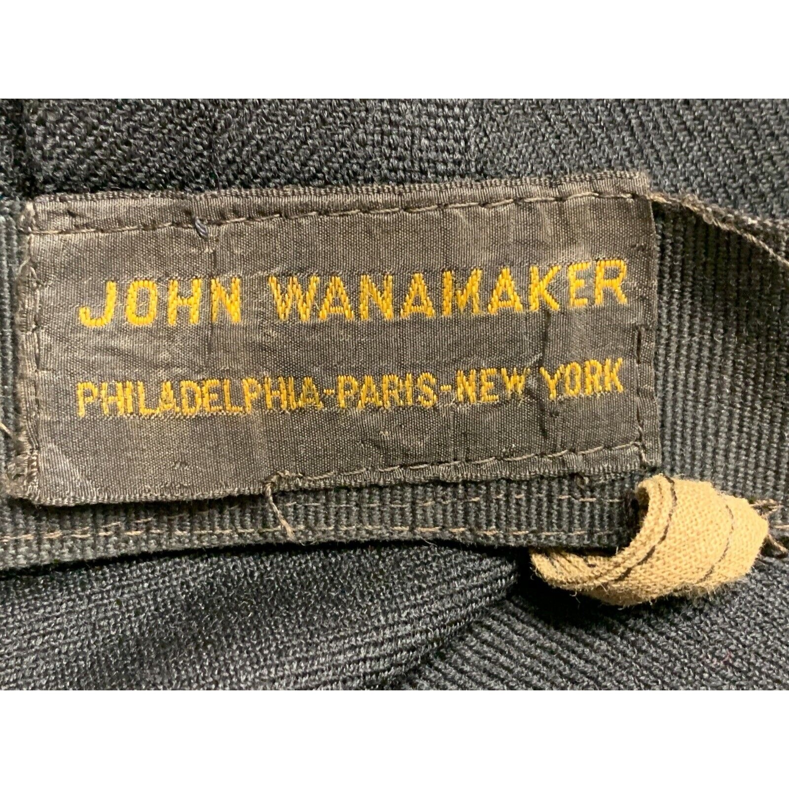 Antique 1890s John Wanamaker Black Wool Skirt Victorian Gothic Steampunk Sz S/M