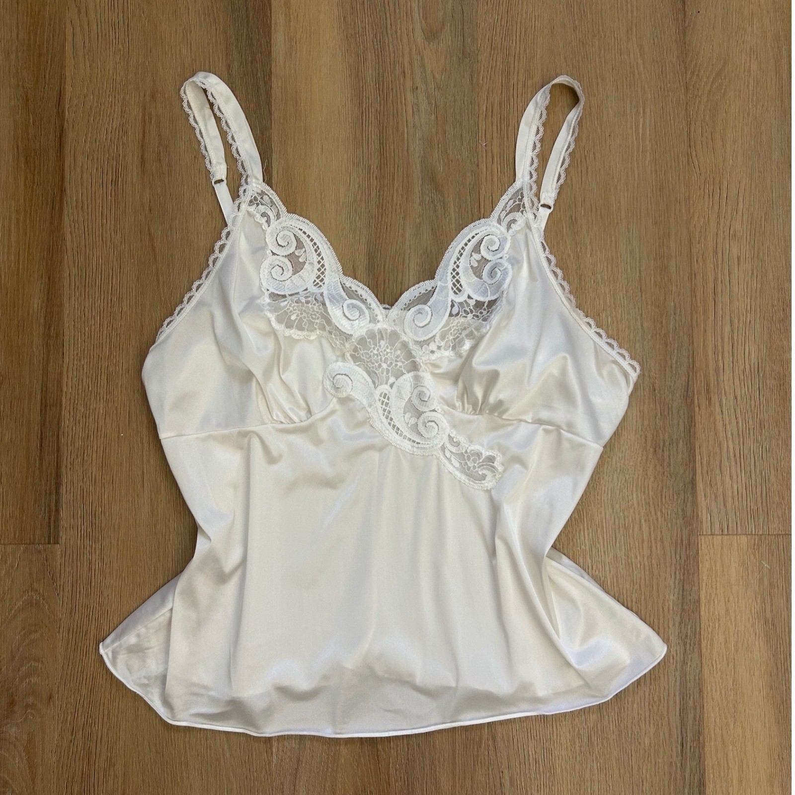 Vintage ivory White Lace Camisole Tank Top Bridal Honeymoon 36/ M Sexy