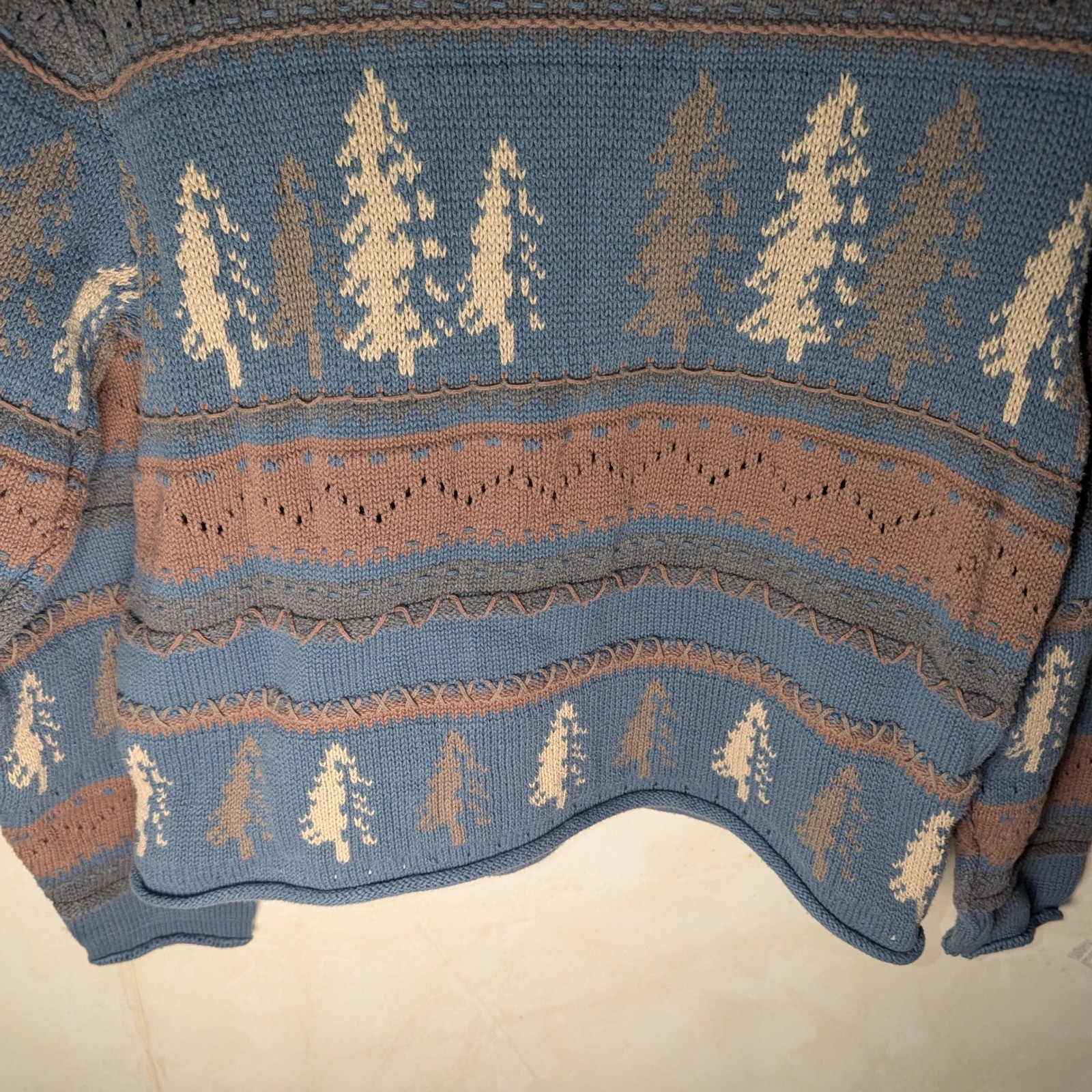 Vtg 1990s Woolrich Sweater Woman’s small 100% Cotton Tree Fair Isle Knit USA