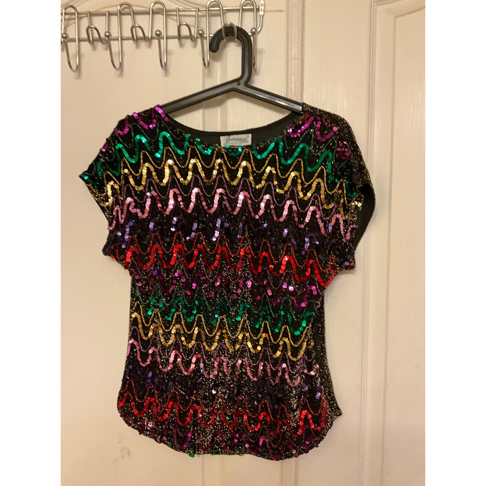 Vintage Joanna Sequin Multicolor Zig Zag and Black Gold Metallic Top – Med