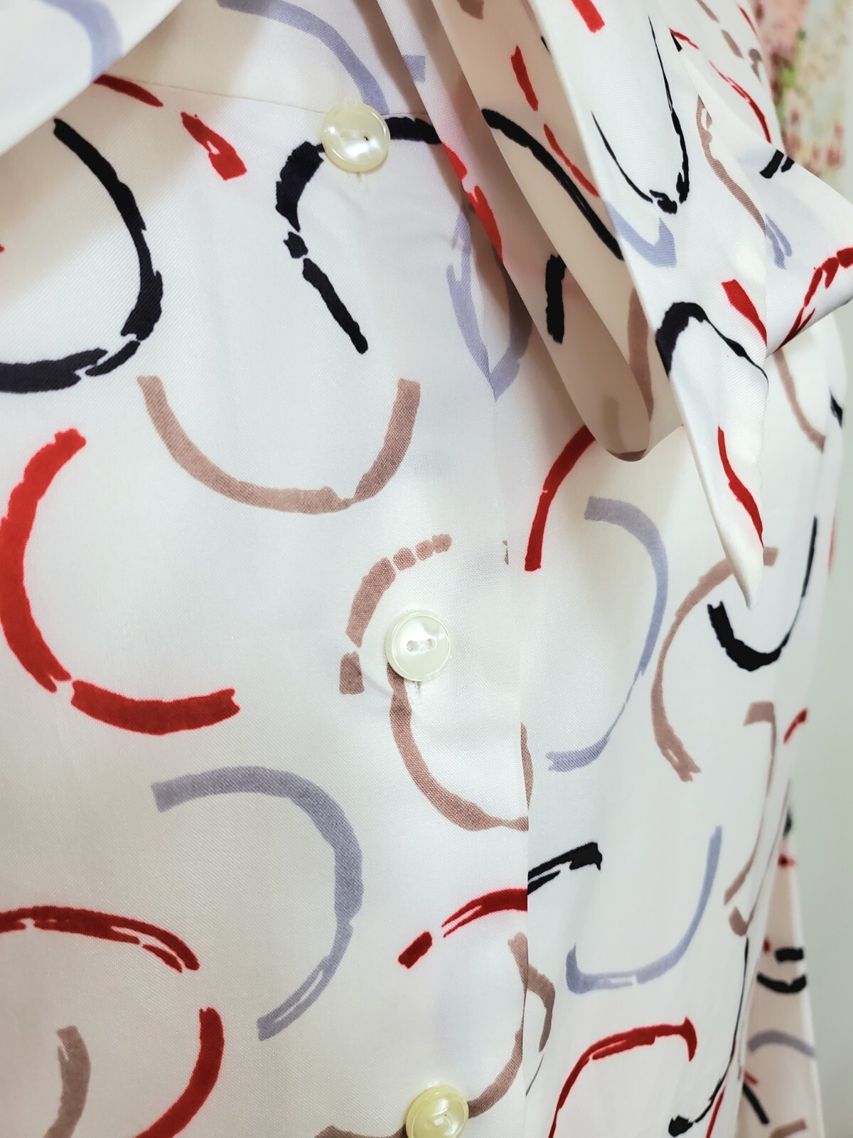 Vtg 80s Manor Park Cream Geometric Prints Front Tie Bow Button Up Blouse Sz L/XL