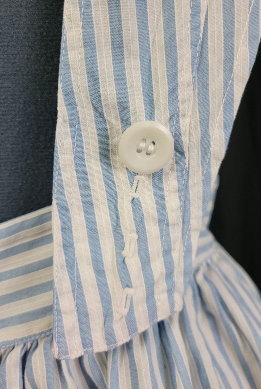 Vintage Blue & White Striped Apron w Bib & Patch Pockets Handmade?
