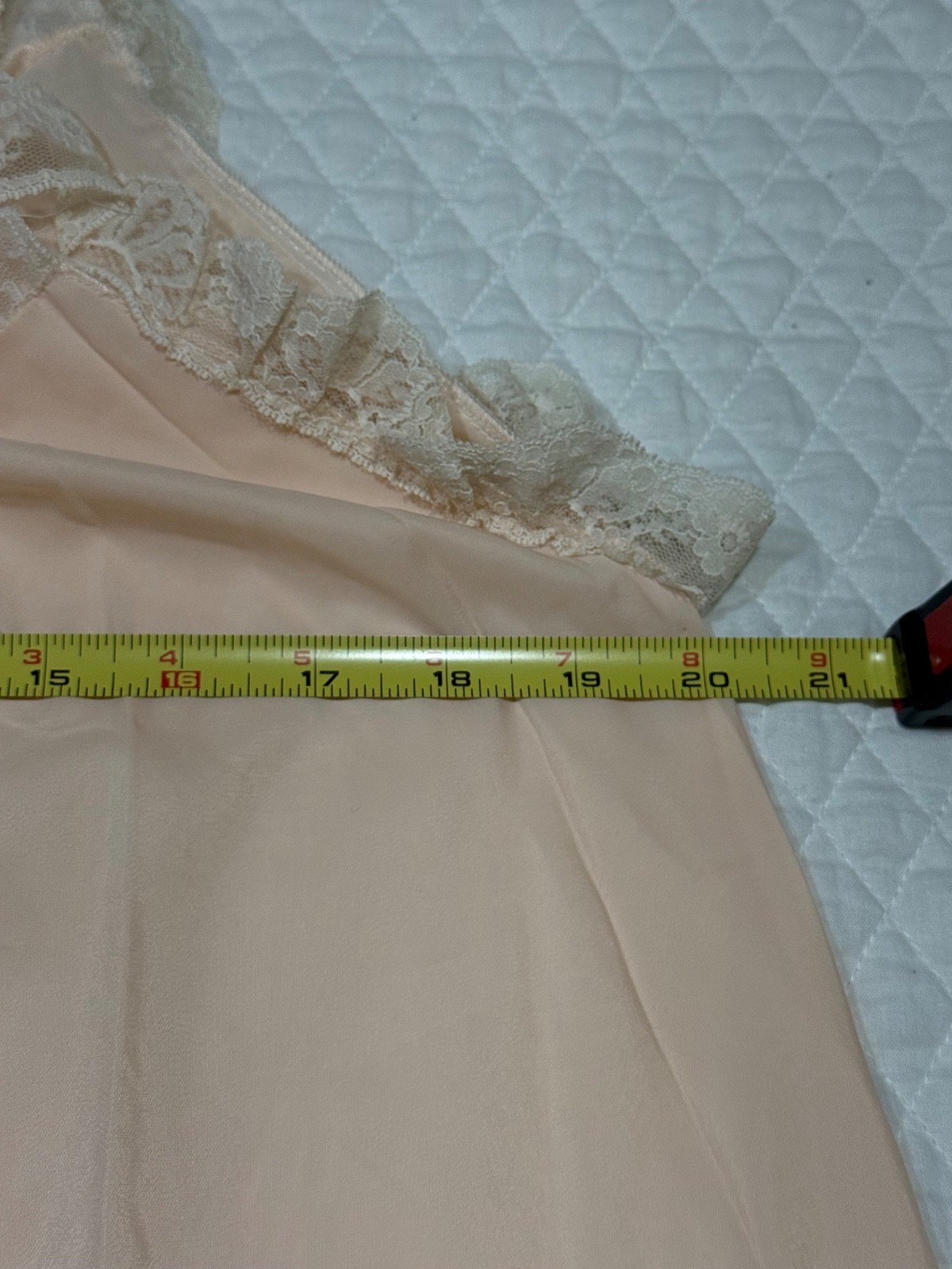 Corhan Noumair VINTAGE Pink Long Dressing Nightgown Lace on Top/Bottom Nursing?