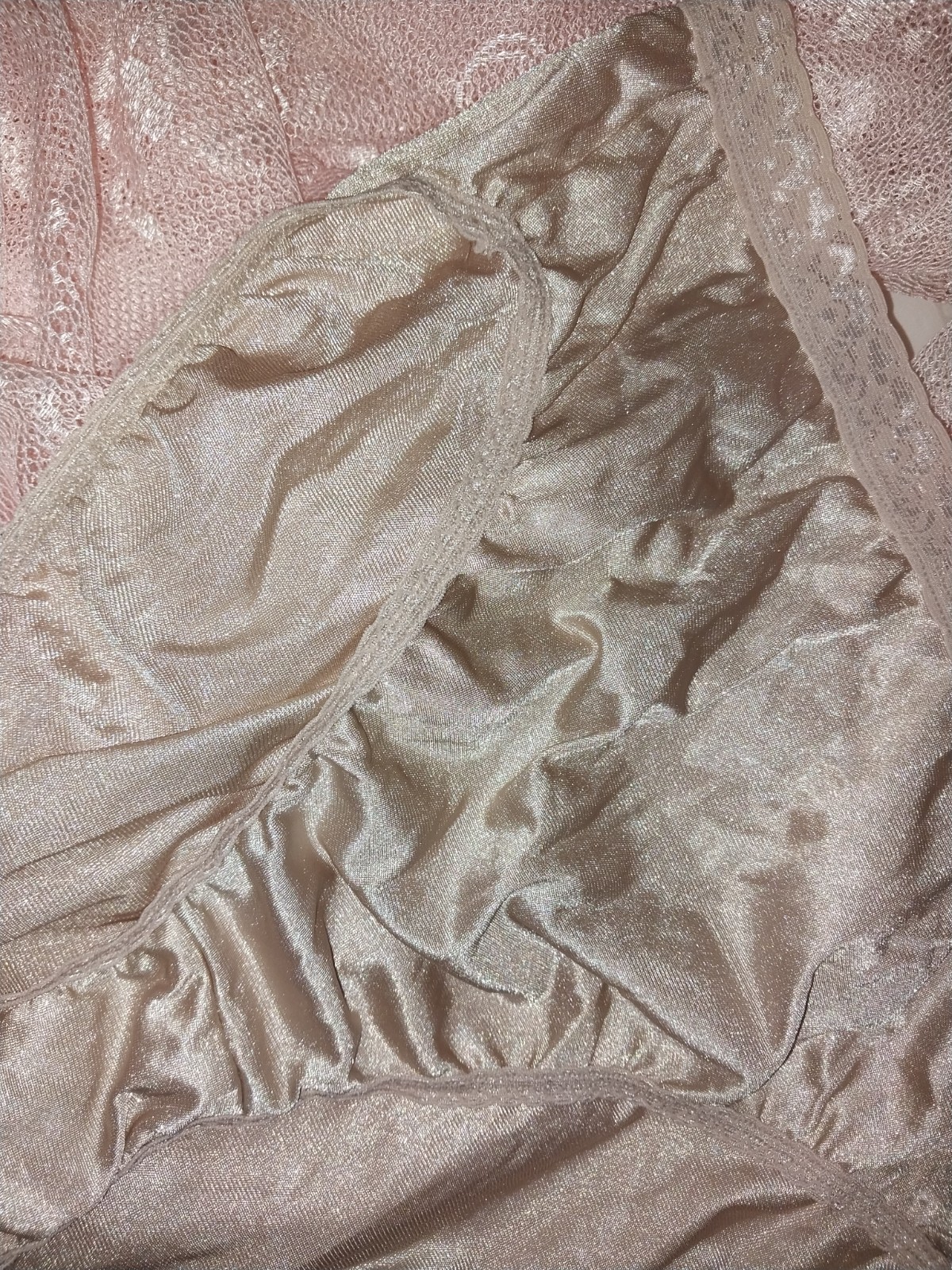 VTG SILKY NYLON HANES HIGH LEG LACE WAIST SHIMMY PANTIES SAND TAN HUE SZ 10 NEW