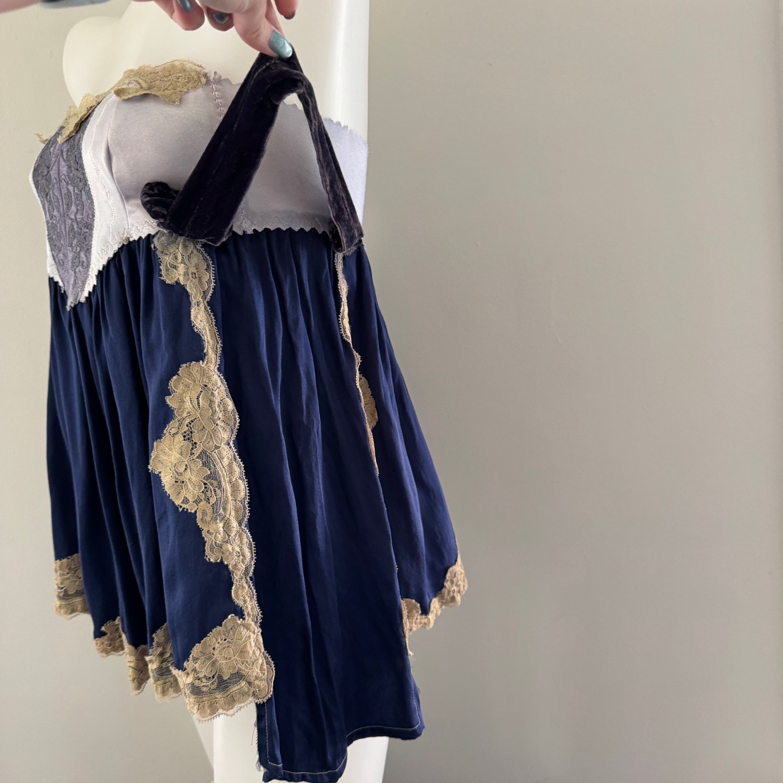 Y2K vtg CIGANA Slip Lace SILK UPCYCLED Girdle Strapless Top Skirt Regency DIY S