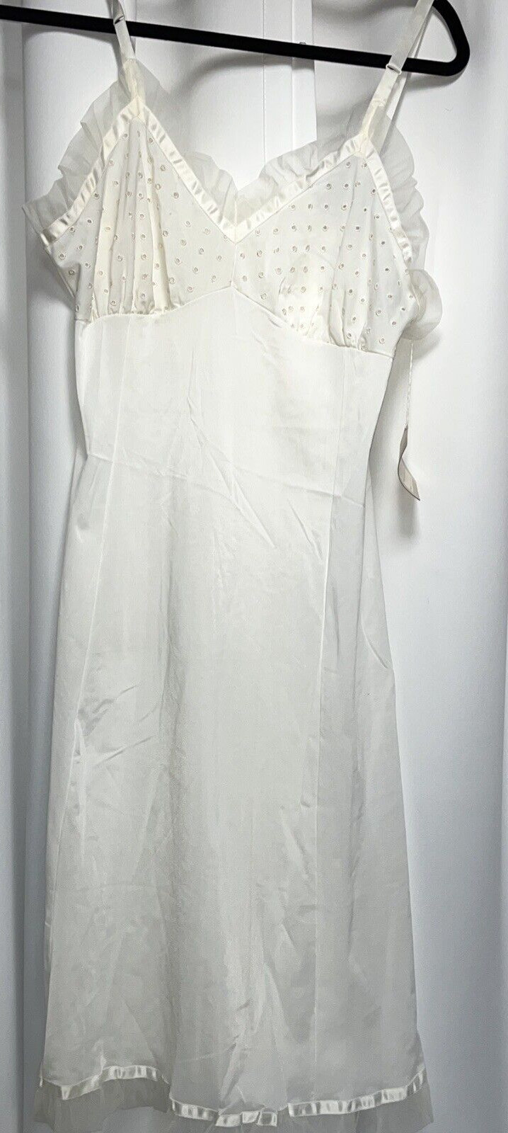American Maid Vintage cream Colored Slip Dress with lace detail Small NWT