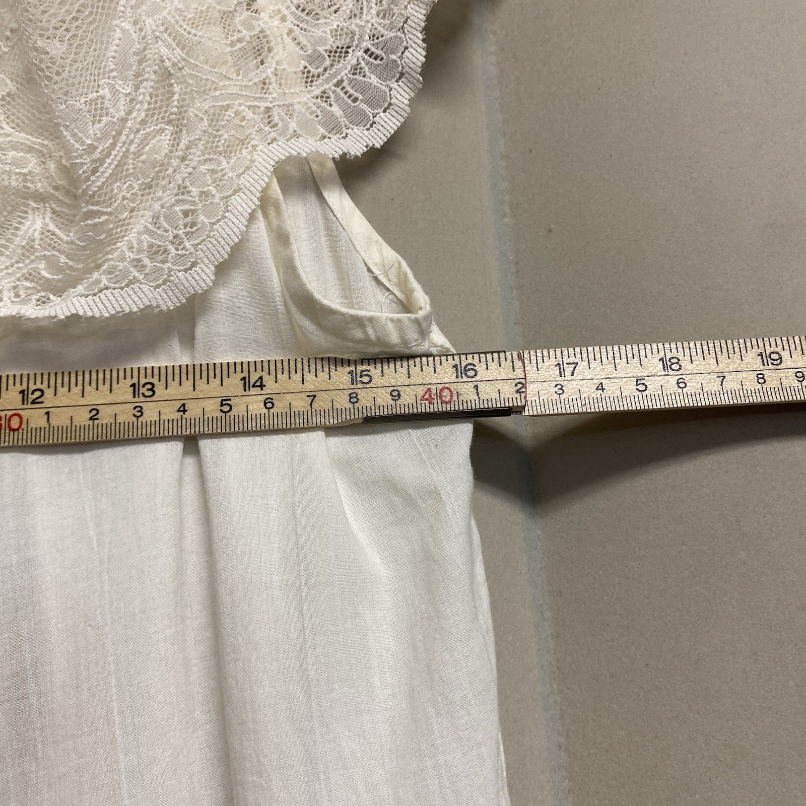 Vintage Eileen West Couture Queen Anne’s Lace Nightgown Slip Dress Small Lacy