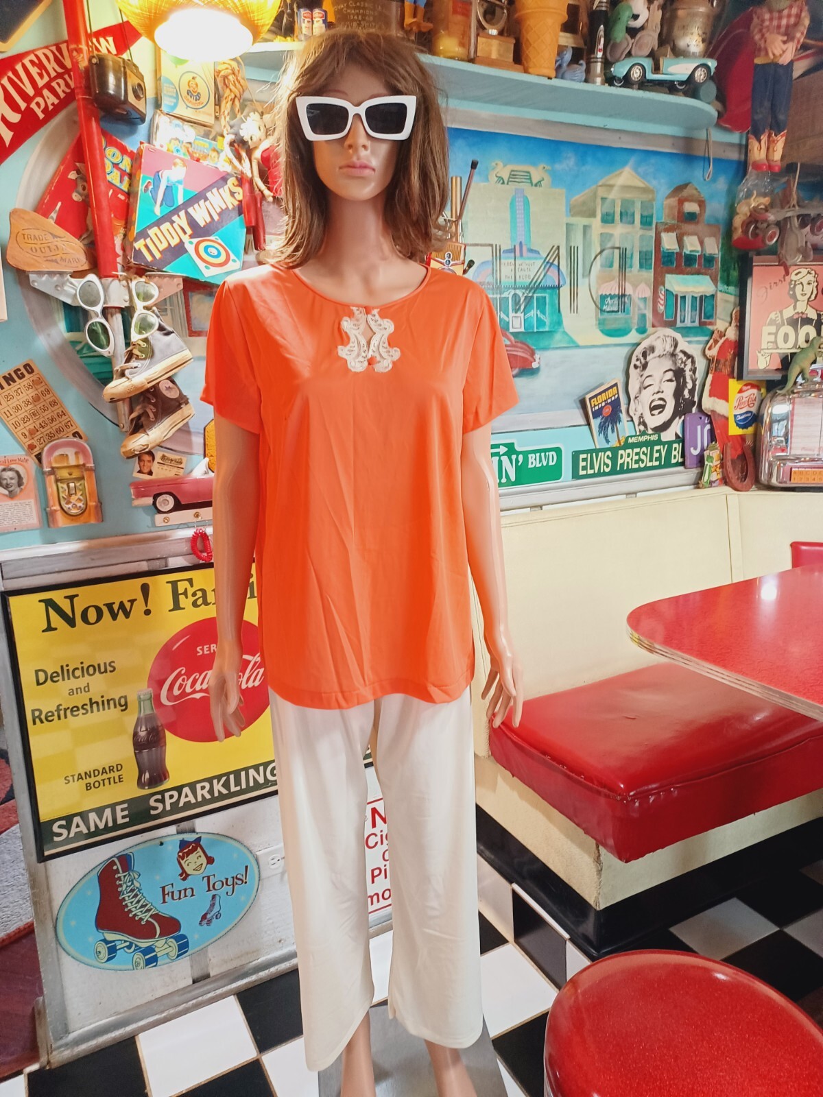 True VTG 1960s Nylon Pajama Set M Mid-century Mod Groovy Coral MCM EUC Ladies