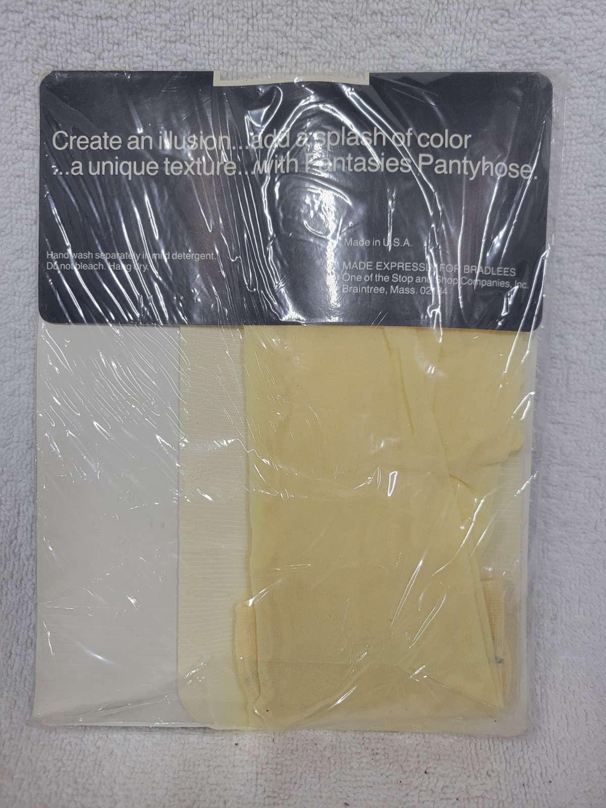 Vintage Bradlees Fantasies Daffodil Print Pantyhose Size 2
