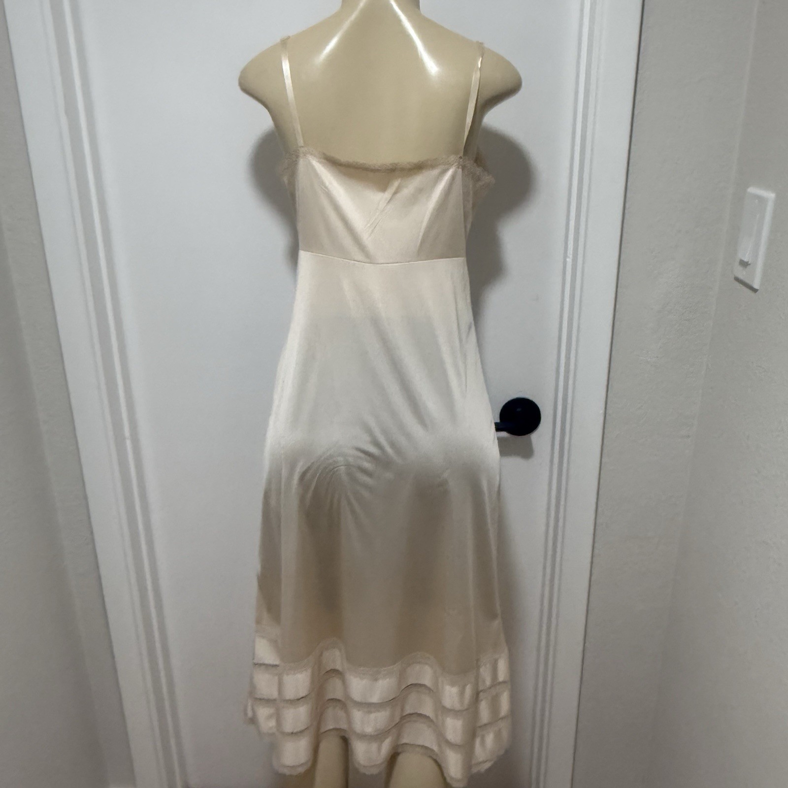 Sears Full Slip sz 34 Nude Beige Nylon Cut Away Lace Trim to Shorten