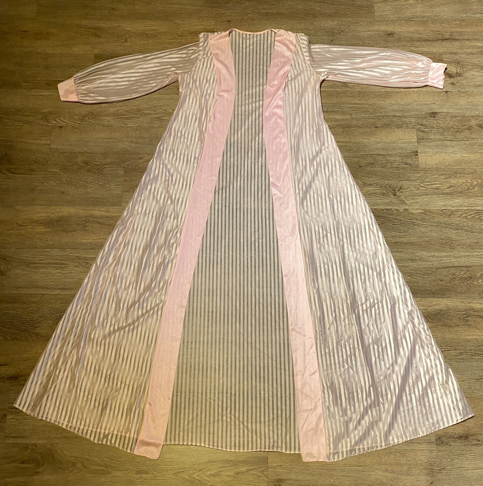 Vintage Frederick’s of Hollywood and Pandora Lingerie Pink Stripe Robe