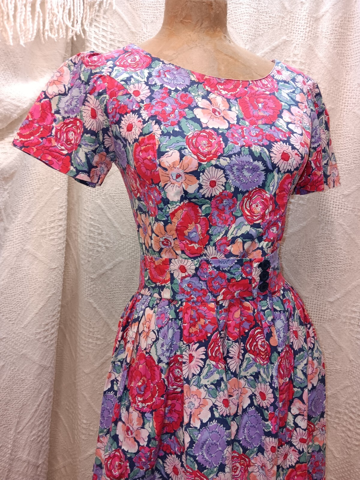 Vtg 1980’s Retro 50’s Red Pink Green Peach Black Cotton Dress Size XS