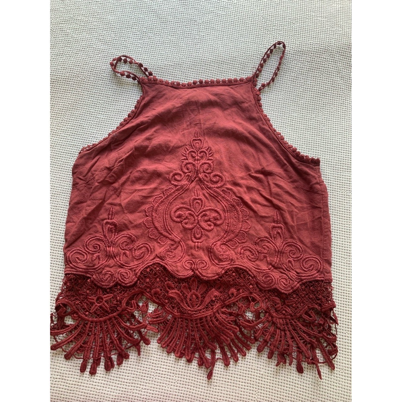 Rue 21 Boho Lace-Hem Burgundy Spaghetti Strap Tank Top Small Festival Summer