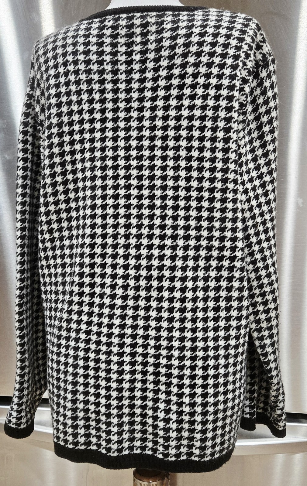 1990s DRESS BARN Black & White Houndstooth Button Down Cardigan Sweater Sz 14/16