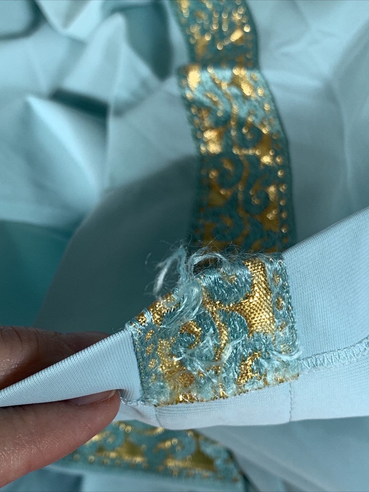 VTG Lorraine Lingerie Set, Light Blue/Gold Filigree Ribbon Edge Size M