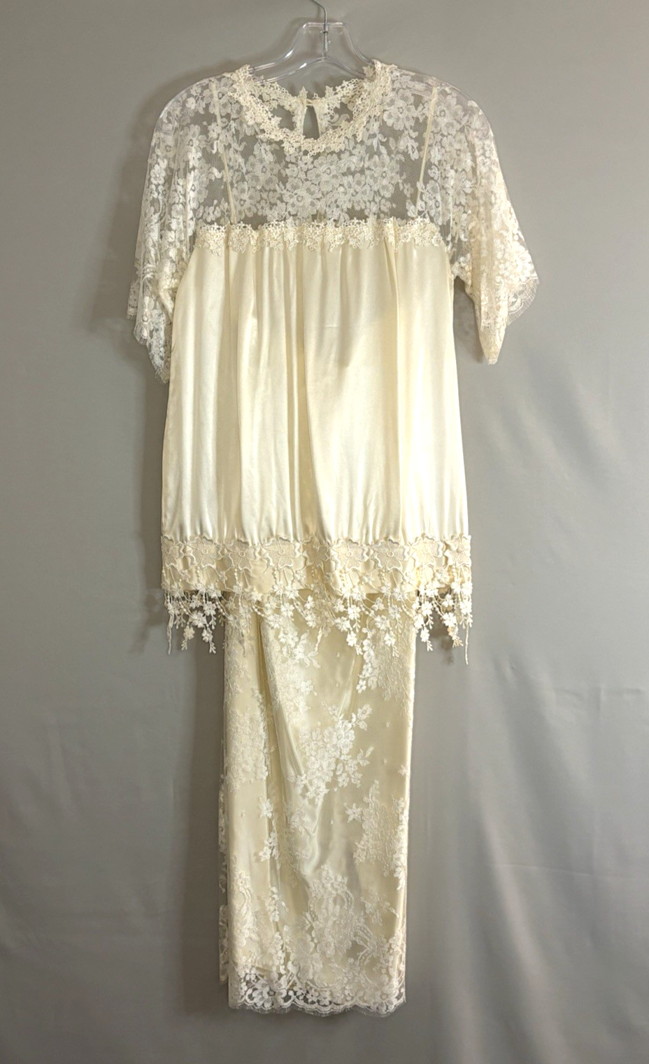 Vintage 1990’s Jessica McClintock 2 Pc Lace Over Silk Top and Skirt Sz 4 EUC