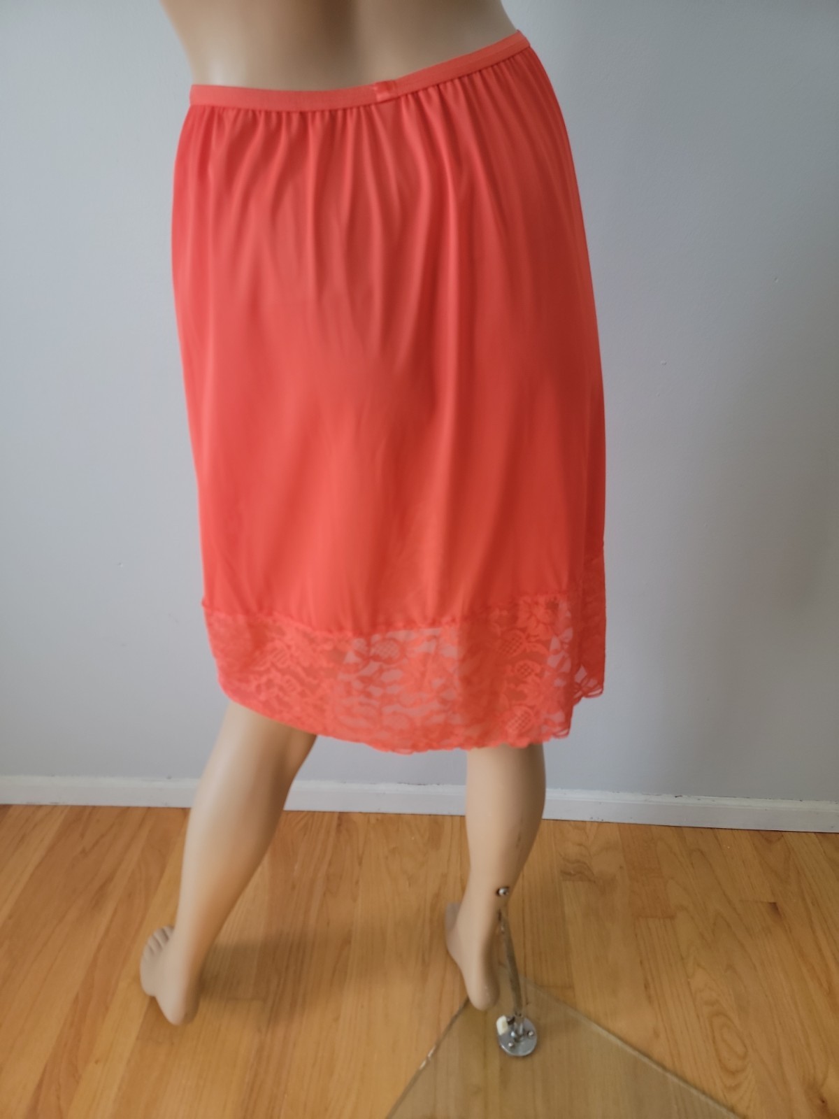 Vintage Vanity Fair Tricot Nylon PTab Burnt Orange Half Slip Lace Detail Size MD