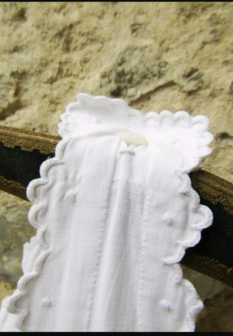 VTG Antique Handmade 1900s French Broderie Anglaise White Cotton Nightgown