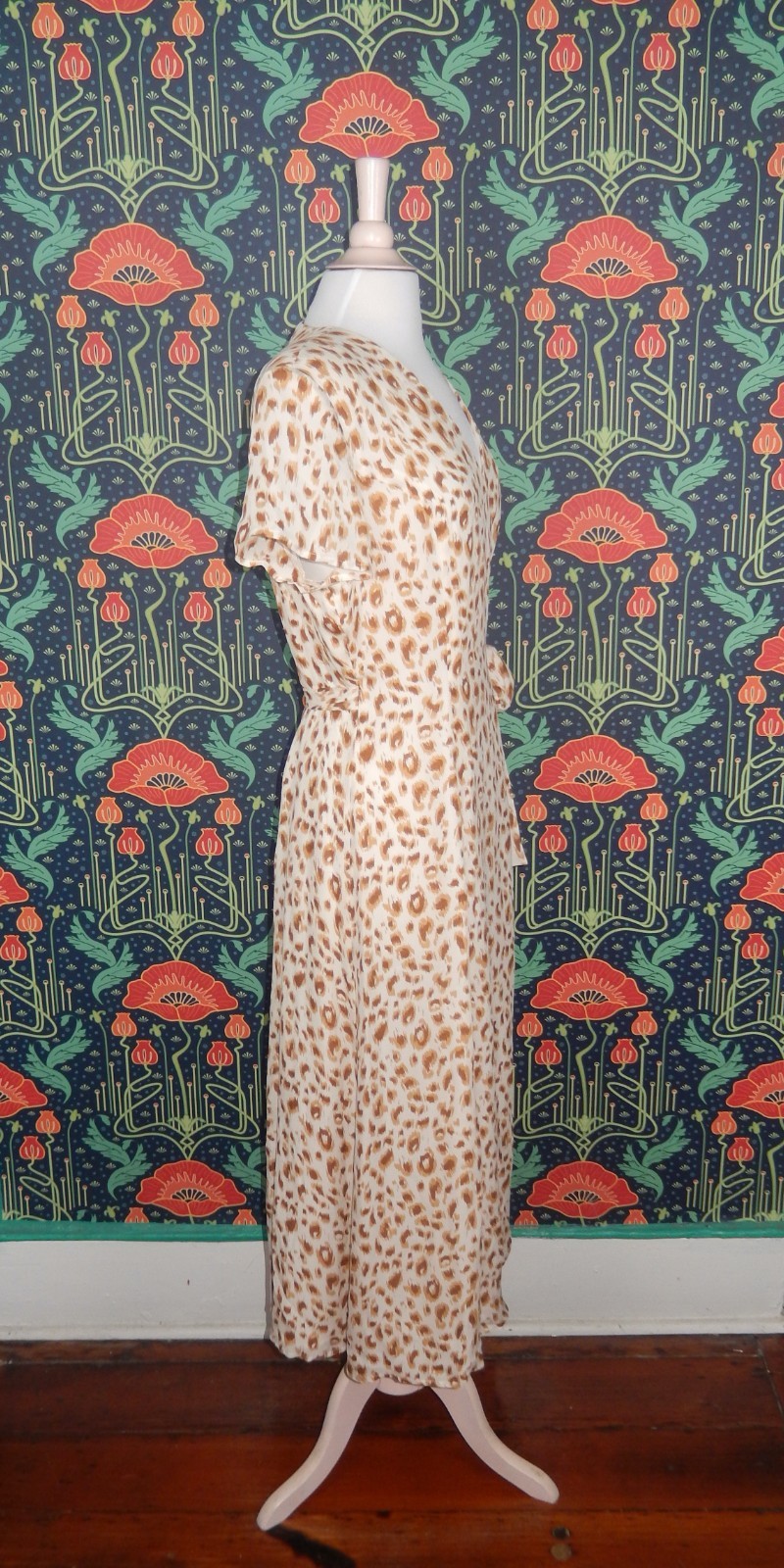 Vintage 90’s Y2K Spiegel Leopard Print Silk Wrap Midi Dress