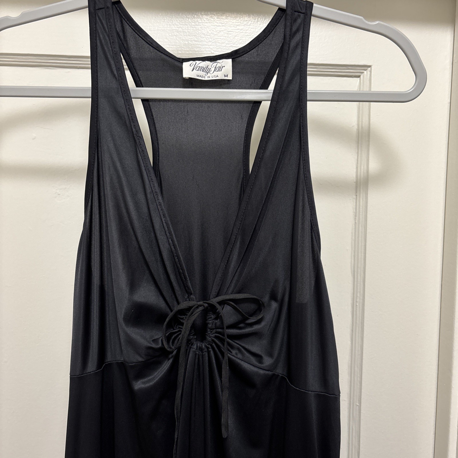 VINTAGE VANITY FAIR BLACK NYLON SLIP DRESS MAXI WITH KEYHOLE SIZE M