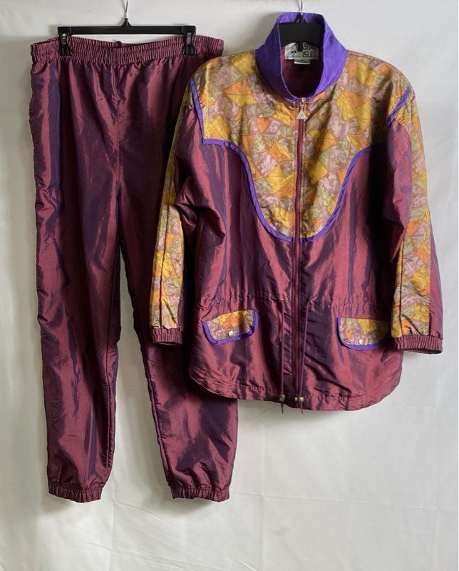 Vintage 90s Casual Isle Women’s Iridescent Burgundy Jogger Set Tracksuit Sz M