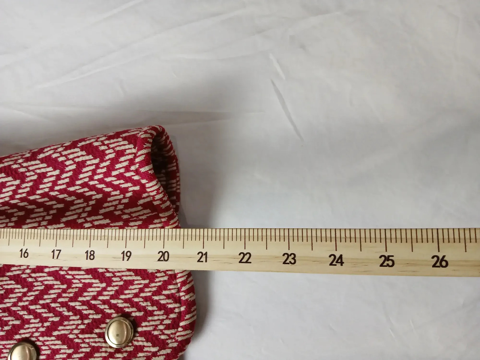 Vintage Womens 2pc Red Ivory Boucle Jacket Skirt Set Size 8 Wool Blend