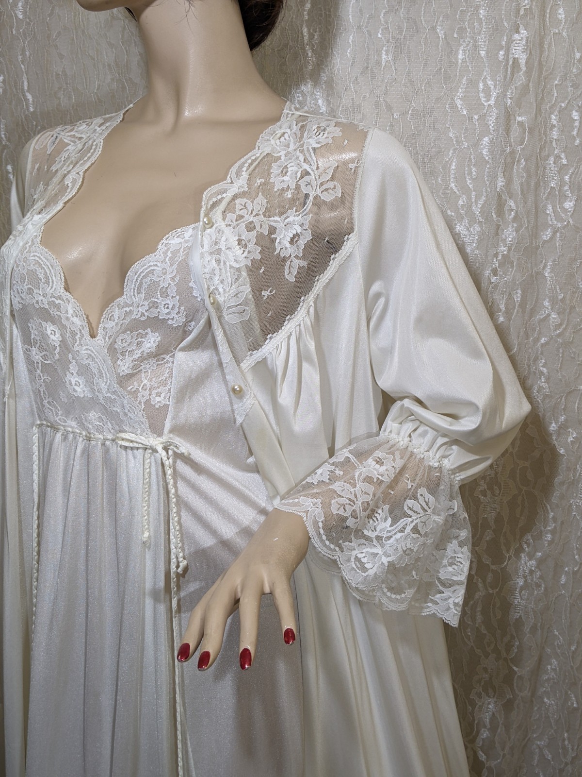 Vintage Olga Ruffle Lace Peignoir Robe & Lingerie Dress Nightgown Blended Set M
