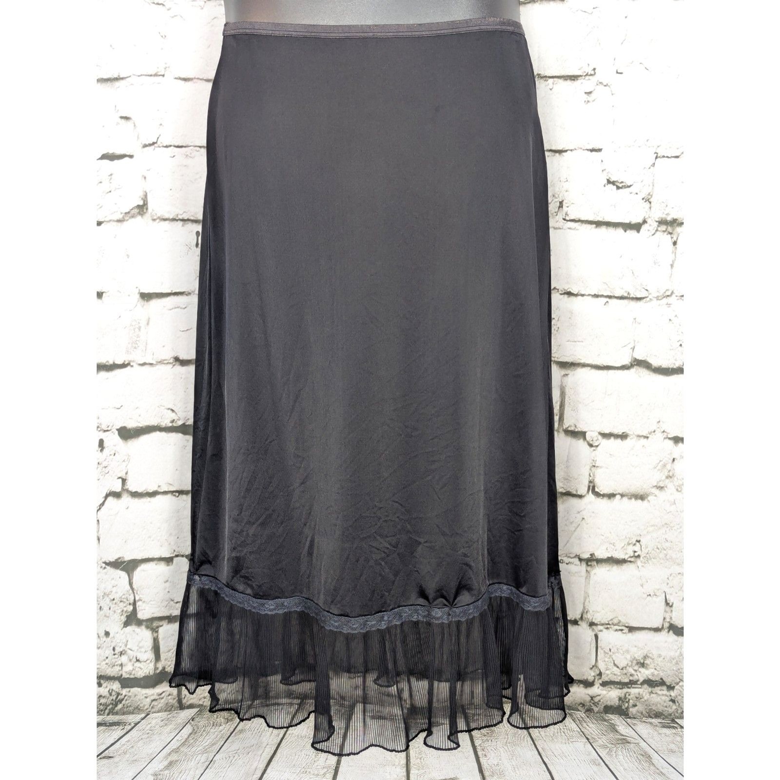 VINTAGE FAERIE Surelock Shiny Satin Lace Stretch Nylon Boudoir 1/2 Slip Size 5