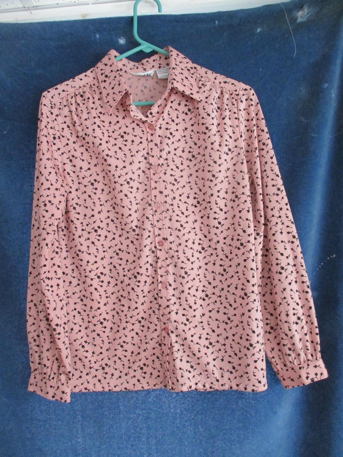 Vintage Ladies Pink & Black Polyester Button Up Long Sleeved Shirt 1970s