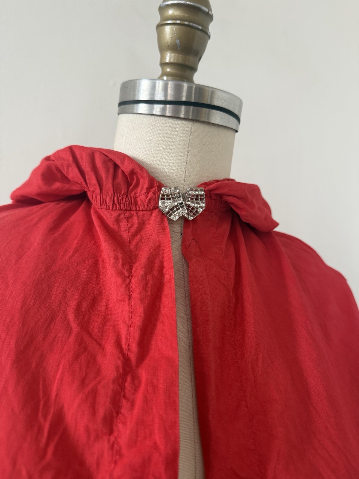 1930s Cherry Red Hooded Cape Pointed Hood Art Deco Rhinestone Clasp Fairy Tale