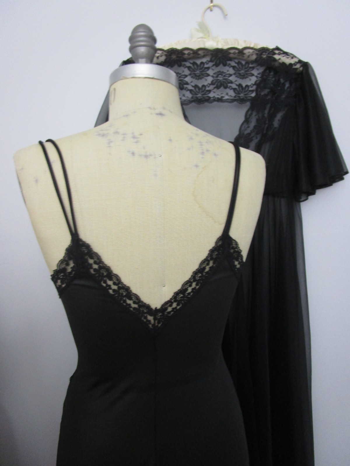 S Black Val Mode Peignoir Set Night Gown Robe Vintage Huge Sweep
