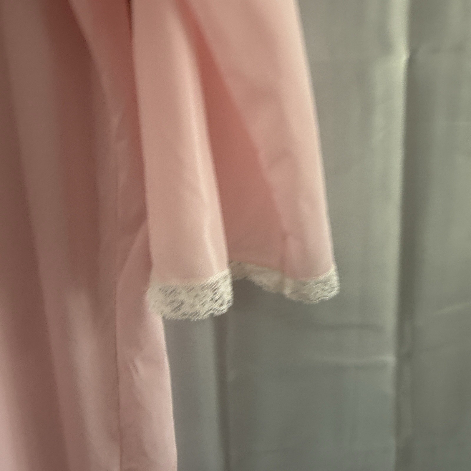 Vintage Robe House Coat Muumuu Womens Pink Good Lace Union Grandma L Cottagecore