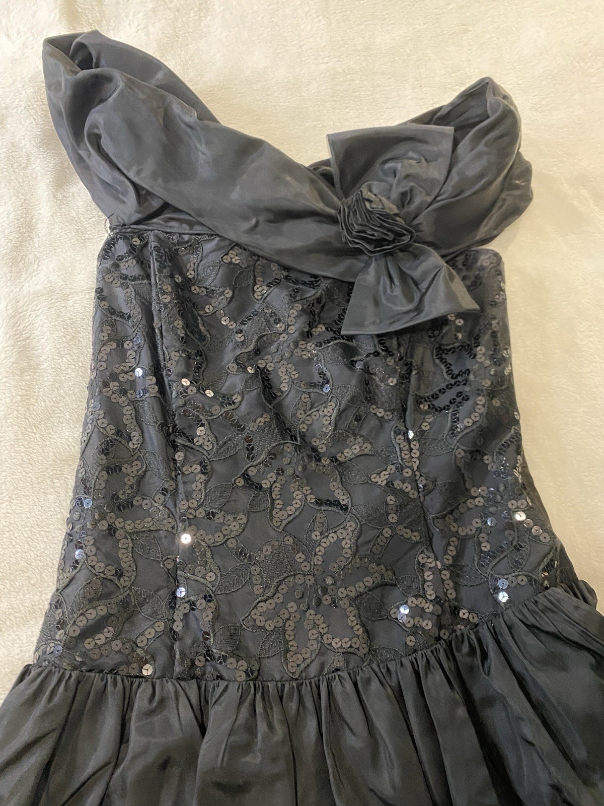 VTG 80 Jessica McClintock Gunne Sax Black Sequin Party Dress 13 Bow Off Shoulder