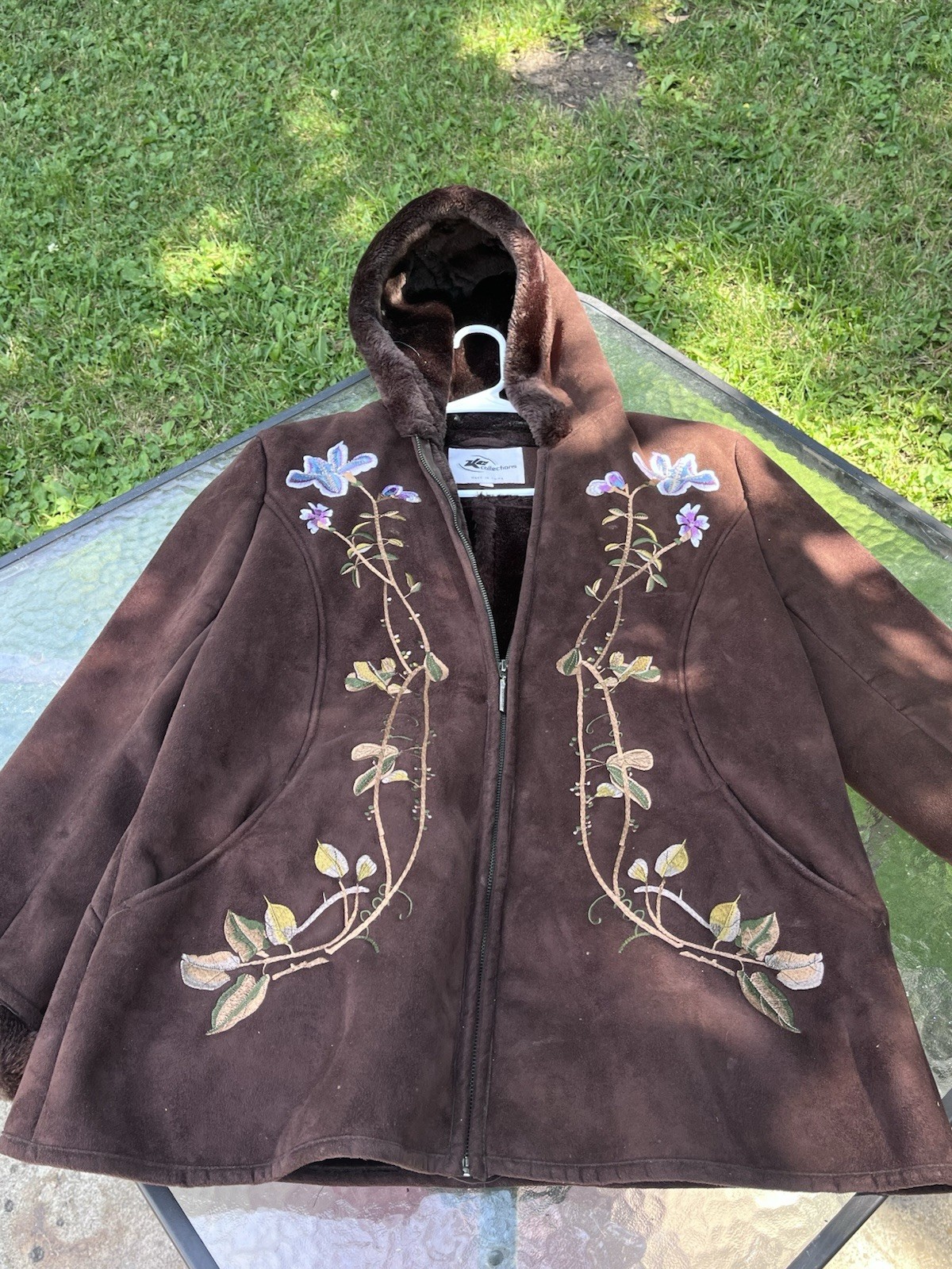 Vintage Y2K Floral Embroidered L Women’s Coat Size Large Faux Suede Jacket