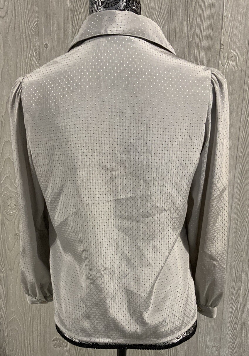 Vintage OUI Petites by tan jay Button Down Blouse – Silver SZ:4P # 1884N