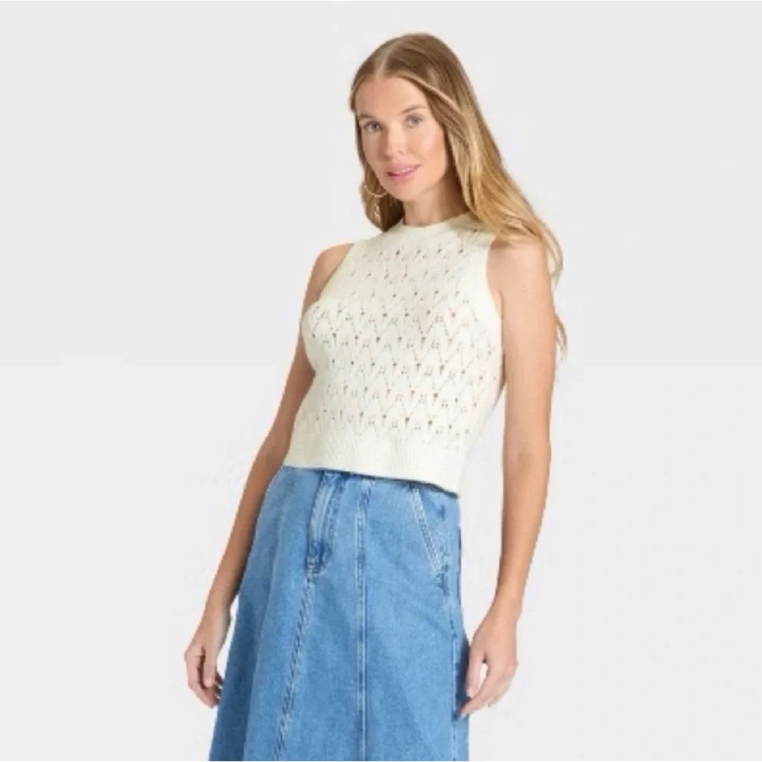NWT Universal Threads Cream Knit Sweater Vest Preppy Women’s Size XL Minimalist