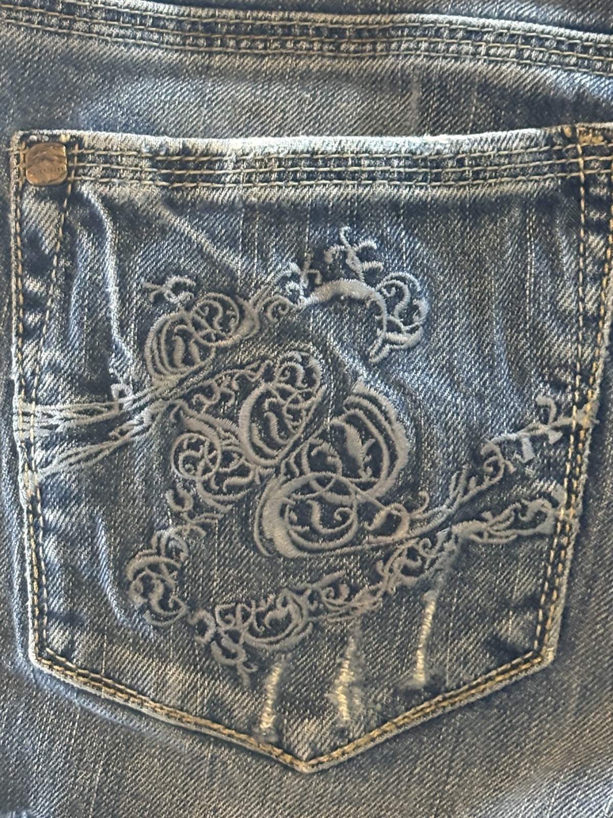 Silver Jeans Distressed Short Shorts Daisy Duke Style Size 30 waist