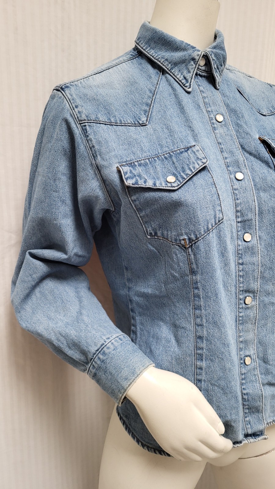Vintage Made in the Shade Pearl Snap Denim Western Shirt – Size M