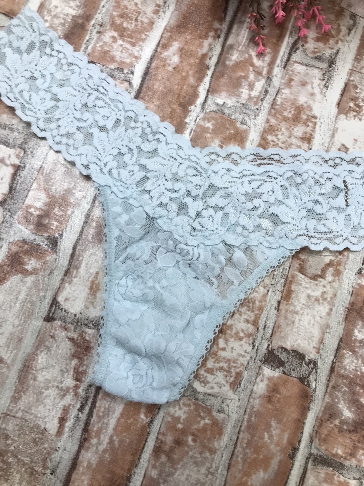 Hanky Panky Celeste Sky Blue Signature „I DO” Lace Low Rise Thong sz Med