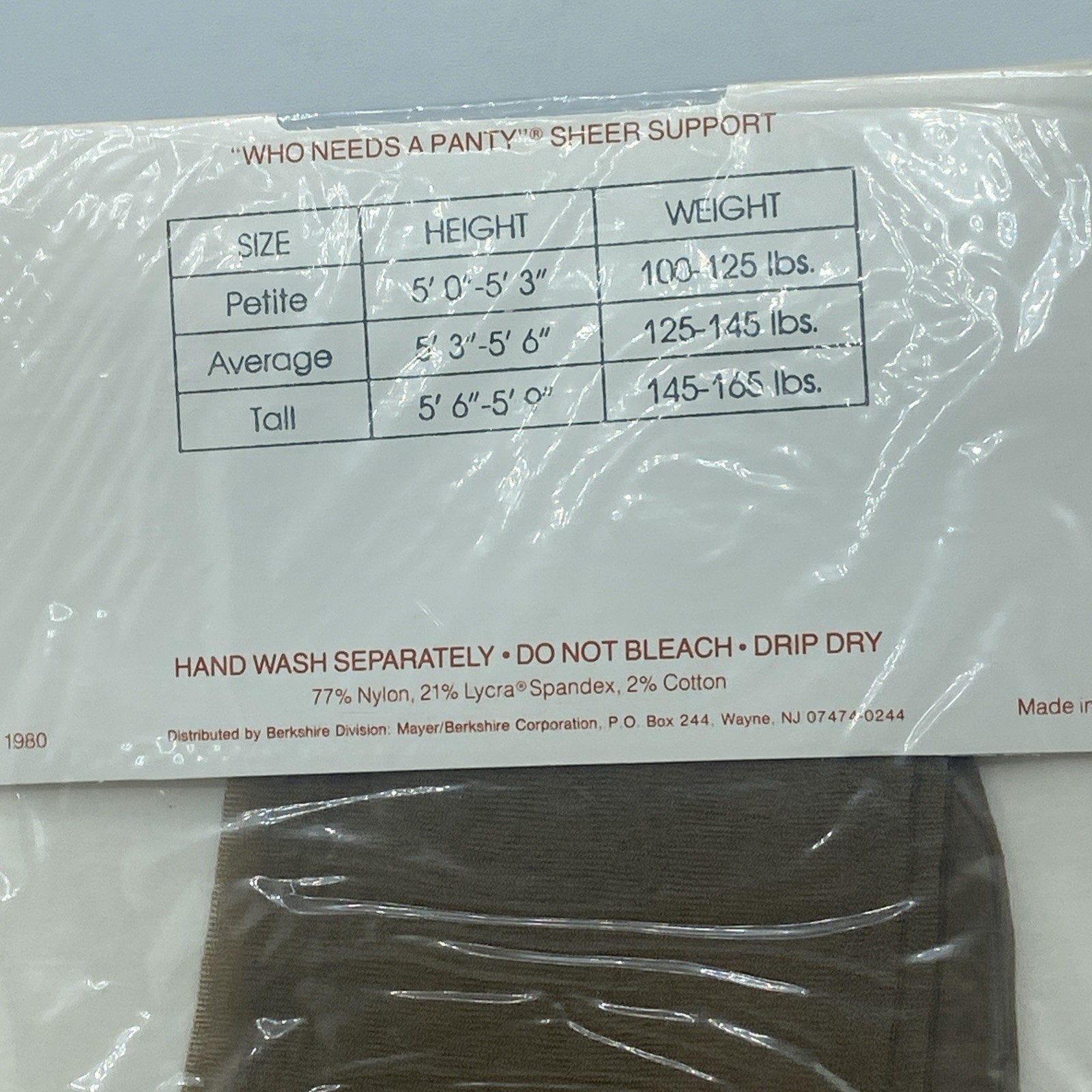 2 – VTG Nos Berkshire Sheer Support Pantyhose – Pale Taupe Average 4475 Sandal