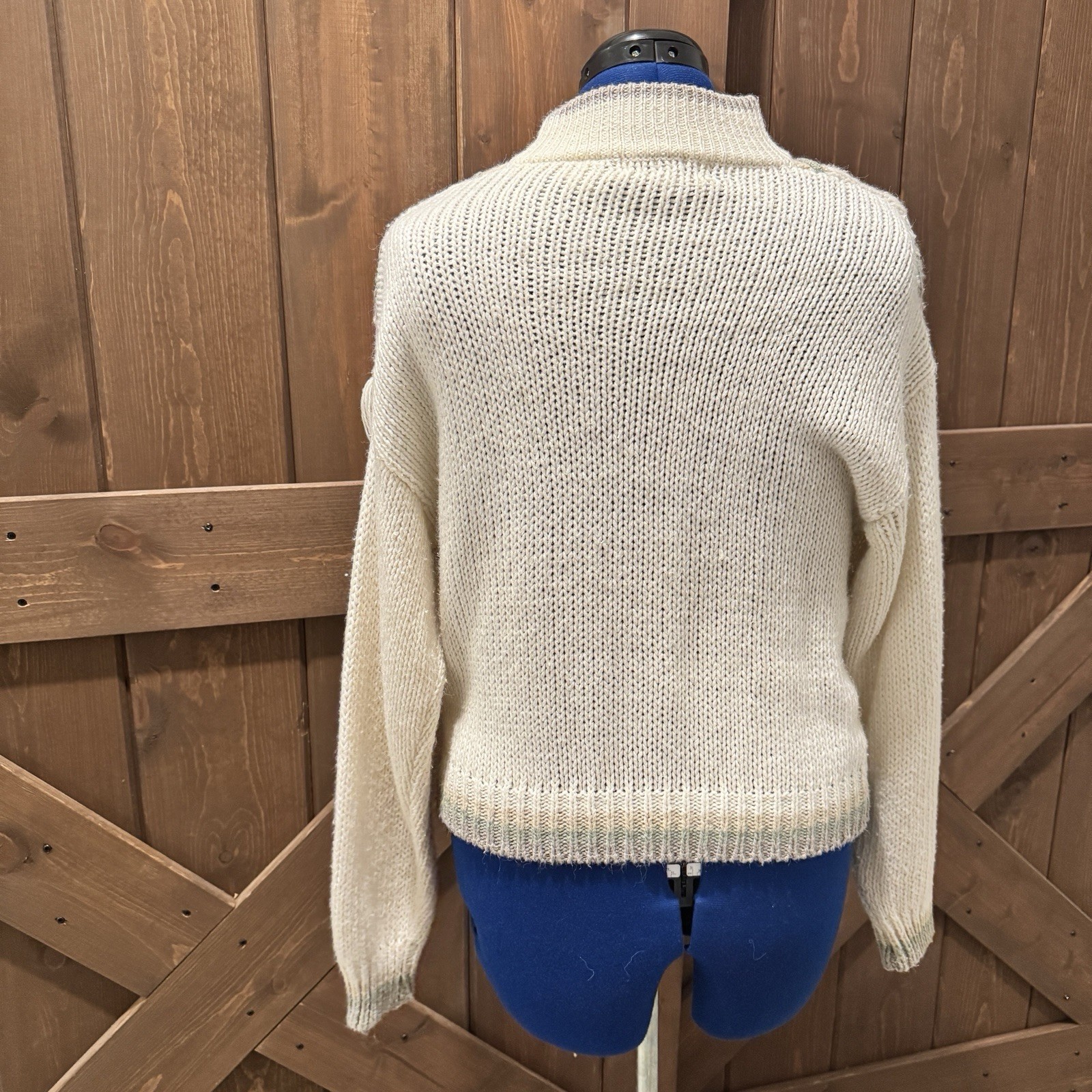 Women’s Vtg 80s 90s Knit Sweater Size Medium Hearts Tassels Cottagecore