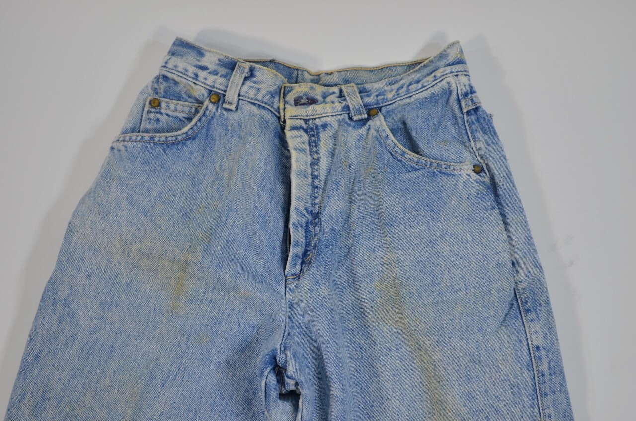 Vintage 80’s Levi’s Women’s Jeans Light Wash Denim Size 9 Made in USA