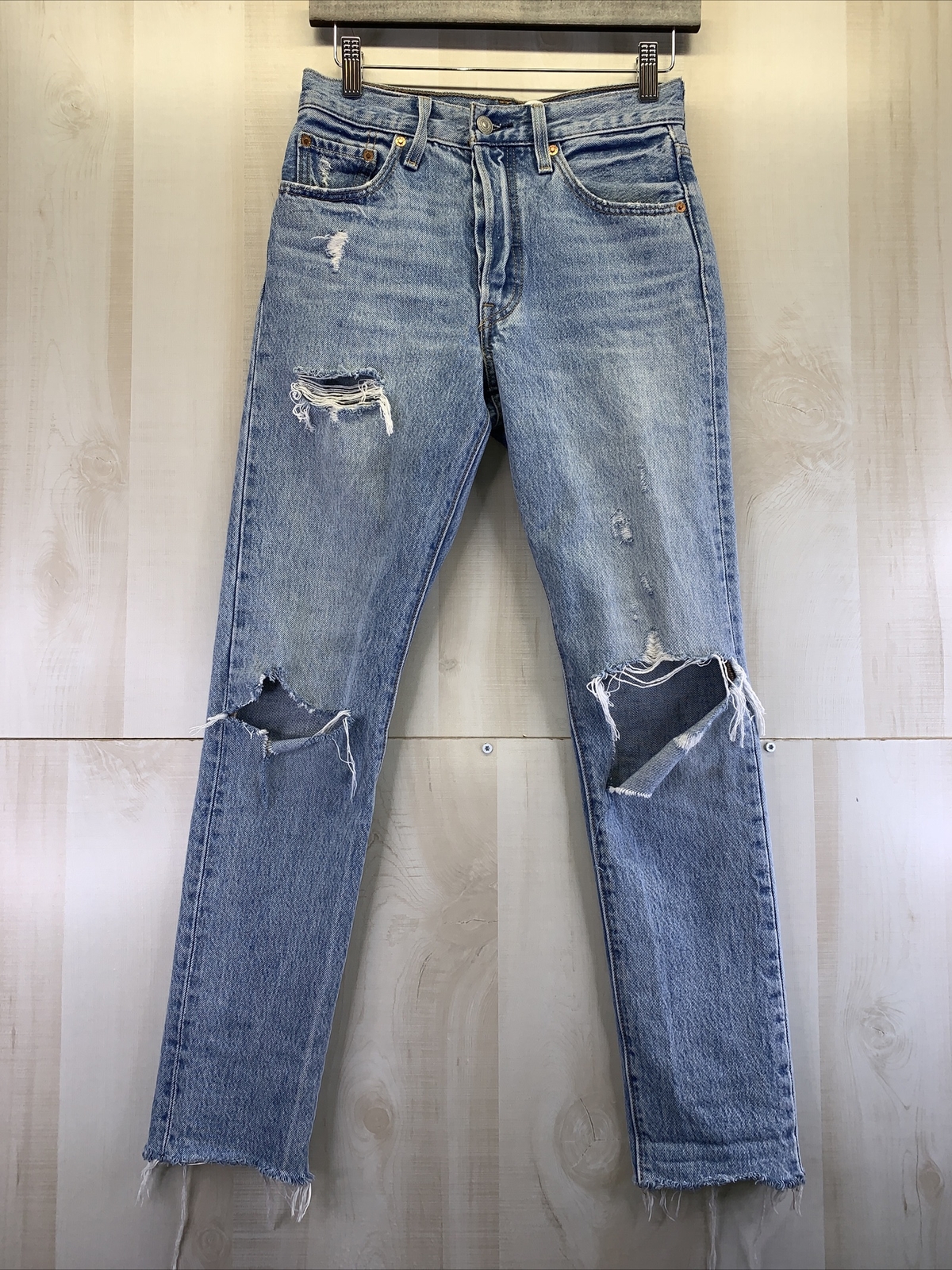 Vintage Levi’s 501 Womens Stone Wash Distressed Jeans 24×30-7303