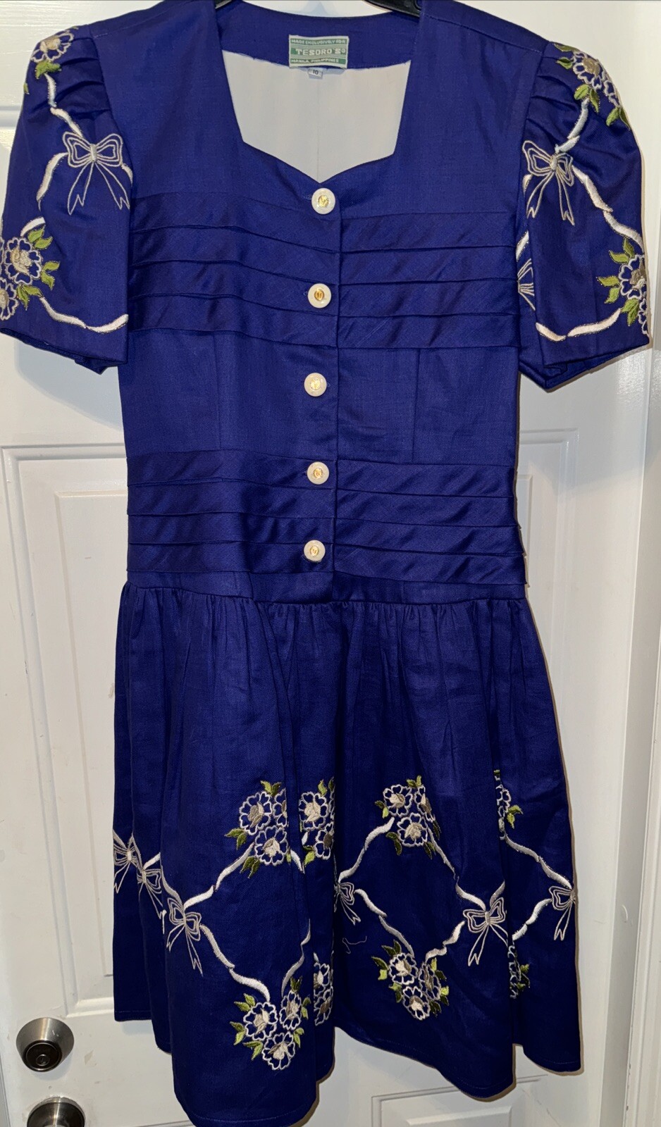 VTG Made Exclusively For Tesoro’s Philippines Embroidered Lines Blue Dress 10