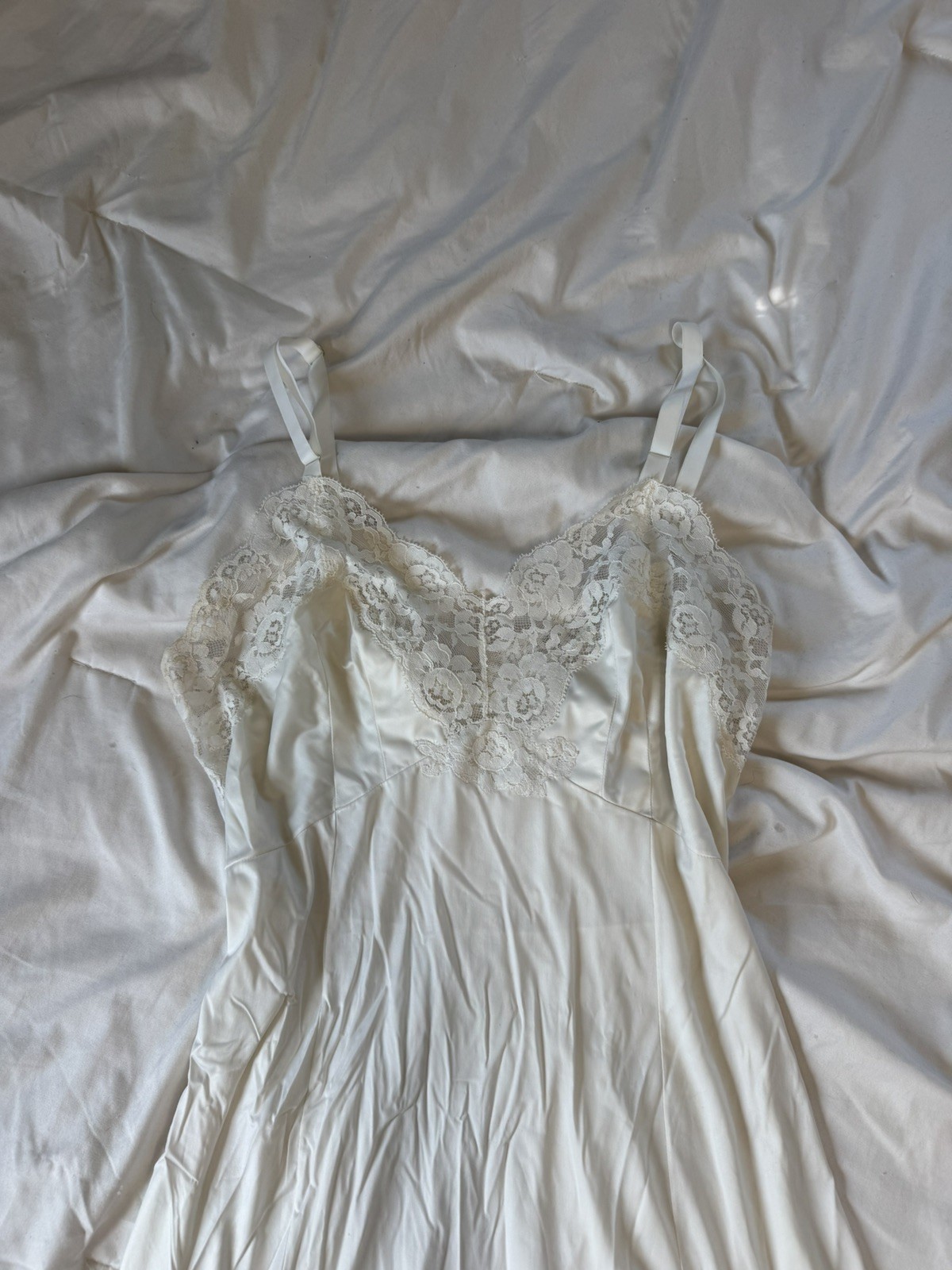 Vintage Gossard Artemis White Lacey Slip with Adjustable Straps