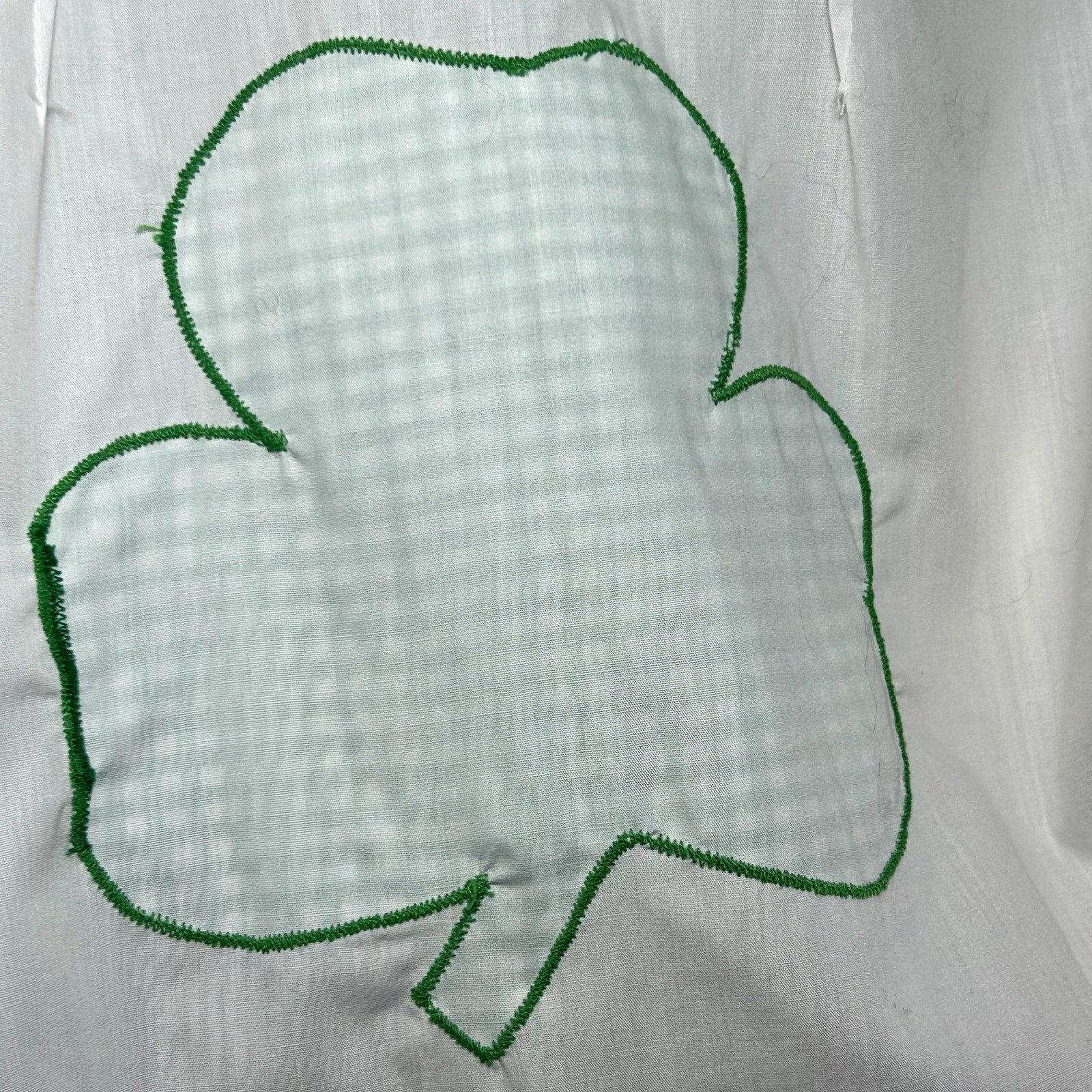 VTG 70s White Shamrock M Embroidery Gingham St. Patrick’s Day Top Twee Retro